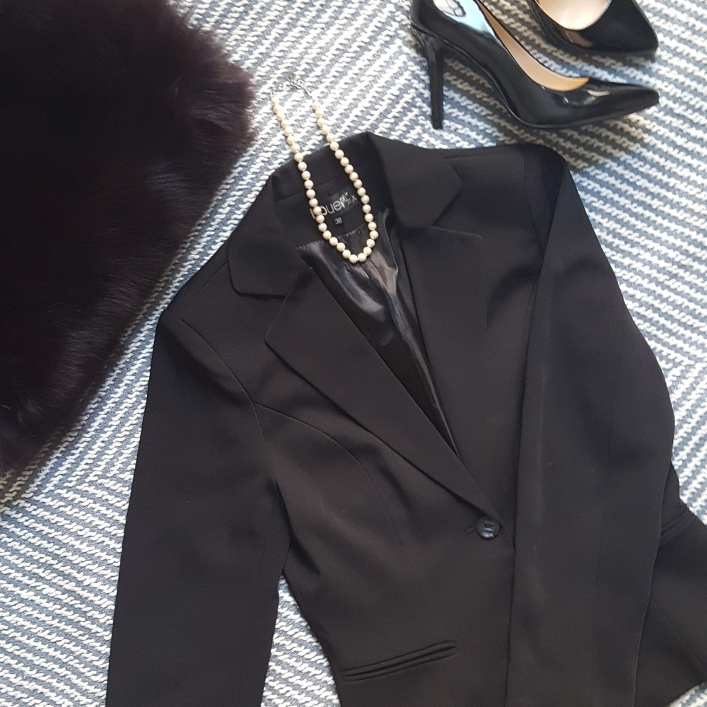 Kouer Tailored Black Blazer